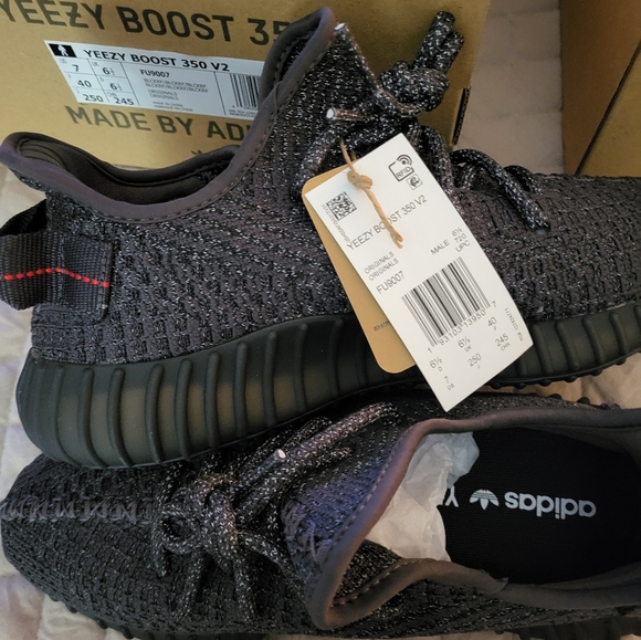 100%authentic YEEZY BOOST 350 7 Black( Reflective ) Brand New - Picture 4 of 14